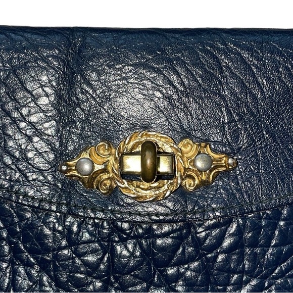 Vintage Davey’s of Worcester Mass. Black Pebbled Real Leather Small Clutch - Picture 2 of 14